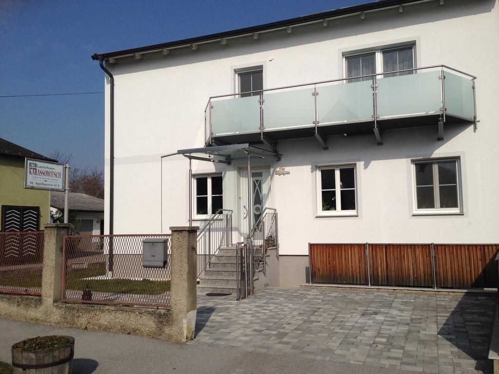 Gaestehaus Karassowitsch Rust Bagian luar foto