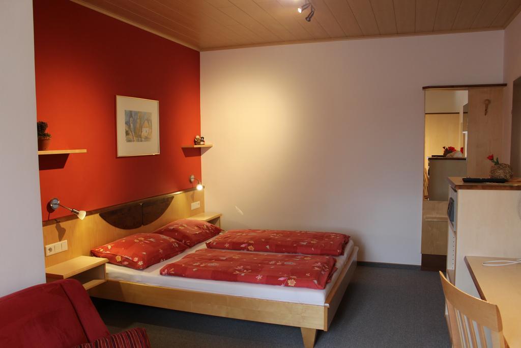 Gaestehaus Karassowitsch Rust Bagian luar foto