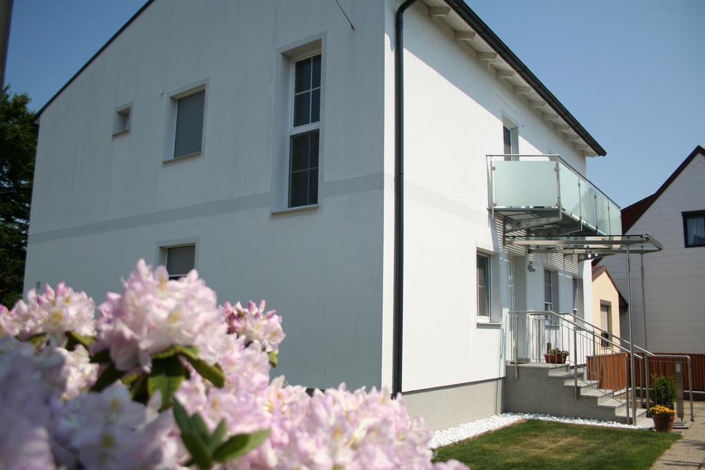 Gaestehaus Karassowitsch Rust Bagian luar foto